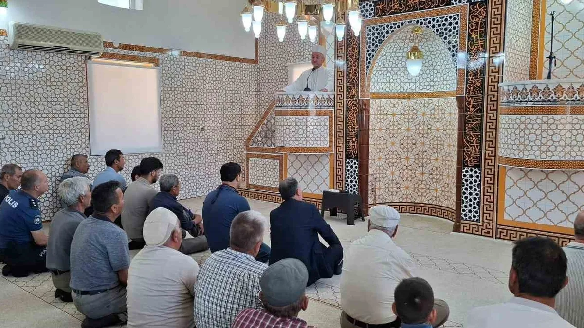 Belen Camii dualarla yeniden ibadete açıldı