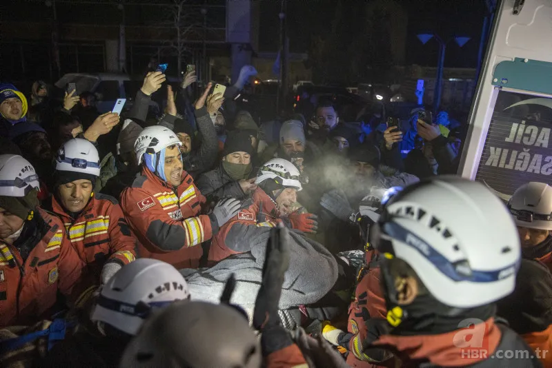 6. günde mucize kurtuluşlar! Arama kurtarma çalışmaları sürüyor 24