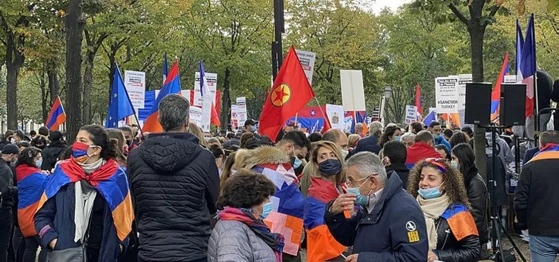 Paris'te skandal! terör örgütü PKK'nın katılımıyla Ermenistan'a destek gösterisi