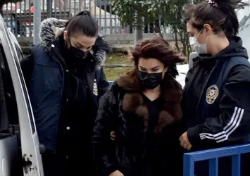 CHP Başkan Erdoğan'a hakaret ettiği için tutuklanan Sedef Kabaş için harekete geçti! Özel kanun teklifi...