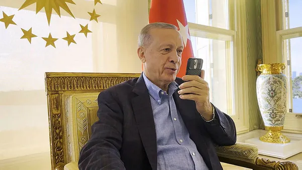 Son dakika | Başkan Erdoğan Kahramanmaraş depreminin simgesi Aleyna Ölmez'i ziyaret etti - 1