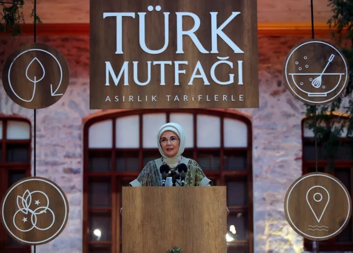 Emine Erdoğan: Gastrodiplomasi alanında yeni rekorlar kırabiliriz | "Asırlık Tariflerle Türk Mutfağı" kitabı tanıtıldı - 1