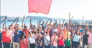 100 klarnet demokrasi için çaldı