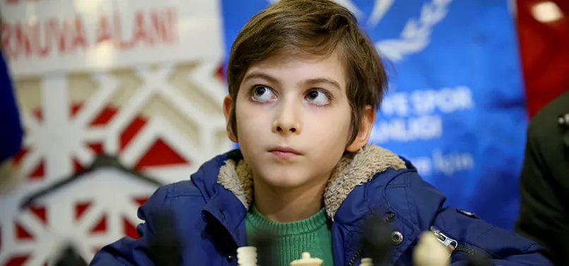 Atakan Kayalar kimdir? Filozof Atakan kaç yaşında? Atakan annesi kimdir?