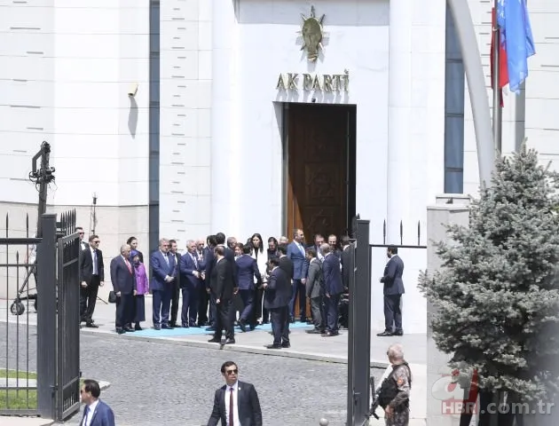 Cumhurbaşkanı Erdoğan, AK Parti Genel Merkezi'ne böyle geldi 18
