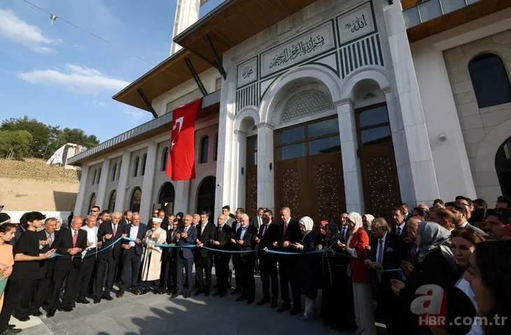 Başkan Recep Tayyip Erdoğan Batman’daki Necat Nasıroğlu Külliyesi’ni açtı