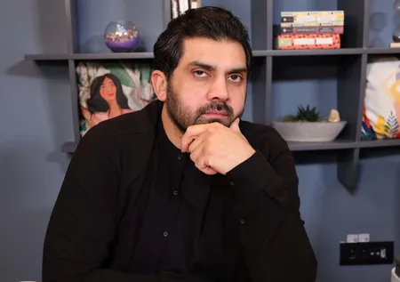 Bayhan'dan yıllar sonra gelen 'Popstar' itirafı! "Hiç dostum olmadı"