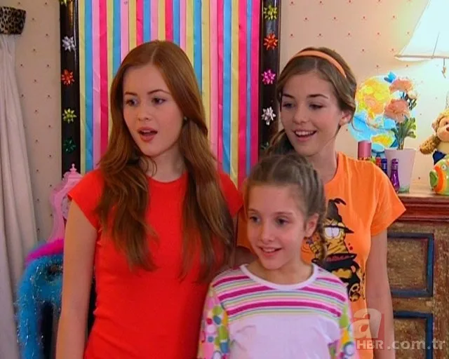 Sinem Kobal'ın minik rol arkadaşıydı! Selena'nın Nazlı'sı Dilara Kurtulmuş son haliyle ağızları açık bıraktı 4