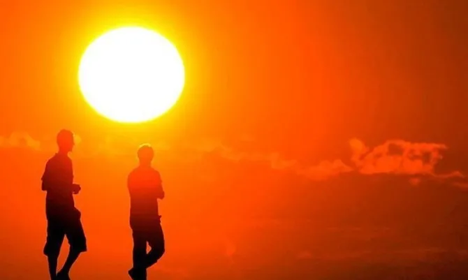 el-nino-yerini-la-ninaya-birakiyor-rekor-sicakliklara-dikkat-ani-yagislar-olabilir-1717687360920.jpg El Nino yerini La Nina'ya bırakıyor! Rekor sıcaklıklara dikkat: Ani yağışlar olabilir - 2