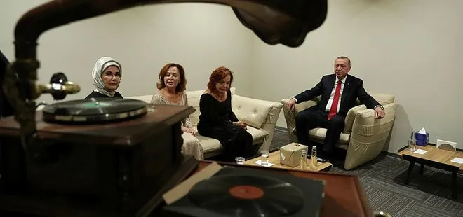Başkan Erdoğan, piyanist Pekinel kardeşlerle bir araya geldi