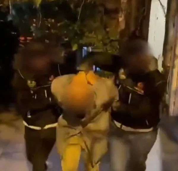 Son dakika! İçişleri Bakanı Ali Yerlikaya duyurdu: Kırmızı Bülten ile aranan 3 organize suç örgütü elebaşı yakalandı