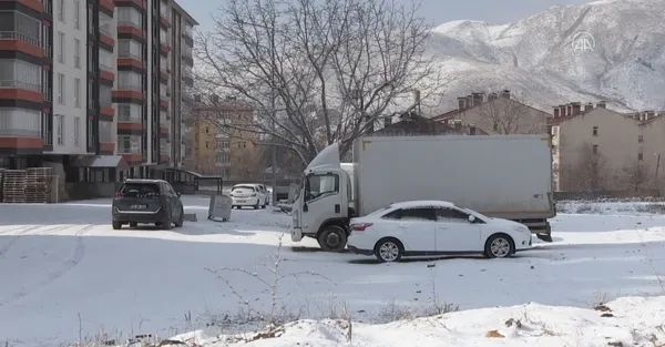 bitliste-yogun-kar-etkili-oldu-1674749530654.jpg Bitlis'te yoğun kar etkili oldu - 3