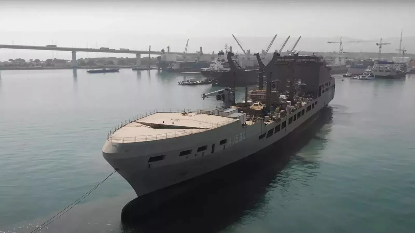 Donanmada gurur günü! Başkan Erdoğan da katıldı | Mavi Vatan'a taze kan: TCG Derya