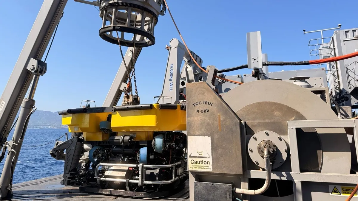 TCG Işın'dan enkaza robotik dalış! 550 metrede ilk iz bulundu