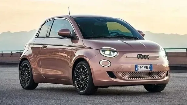 37 BİN TL ZAM! Fiat 2023 model araçların yeni fiyatını açıkladı! 2023 model Egea, Egea Cross, Panda, 500, 500e, 500X zamlı fiyat listesi…. - 13