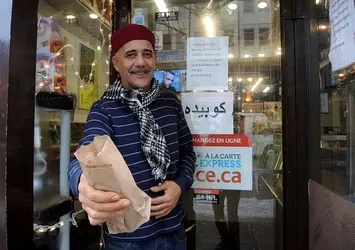 "Param yok" diyene bu lokantada yemek bedava