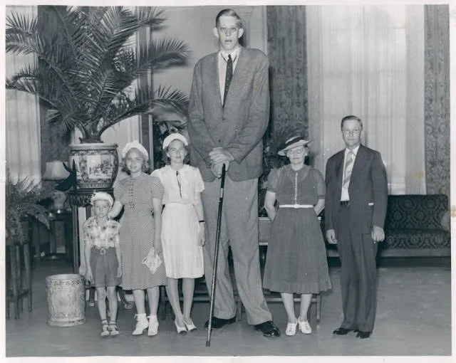 En uzun boylu insan: Robert Wadlow
