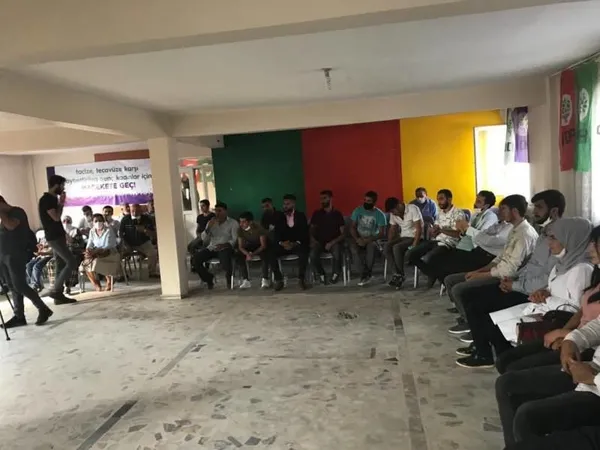 HDP’den Muş’ta koronavirüs halayı