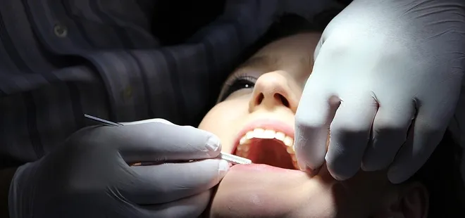 Diş ve diş eti hastalıkları ciddi sağlık sorunlarına yol açıyor