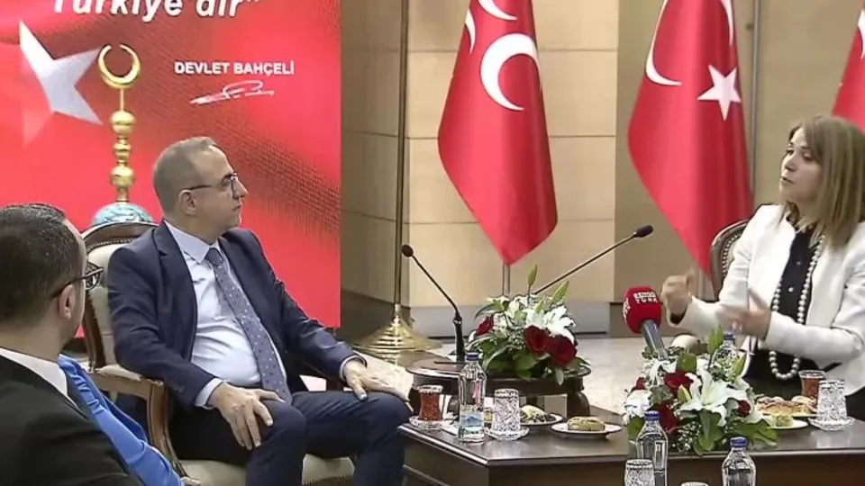 Siyasette bayram molası!