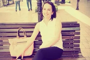 Mine Koraş Cumhurbaşkanı’na hakaretten gözaltına alındı