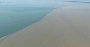 Kastamonu’da denizin rengi kahverengiye döndü