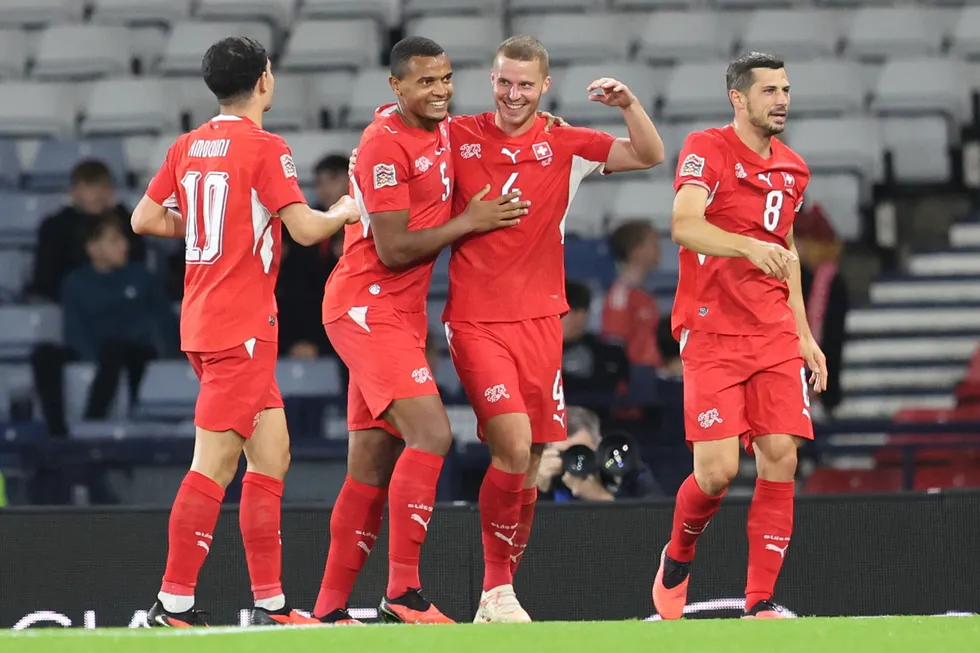 uefa-uluslar-liginde-heyecan-dorukta-isvicre-iskocyayi-3-golle-gecti-1790715225405.jpg İsviçre deplasmanda doludizgin: 3 puan 3 golle geldi - 2