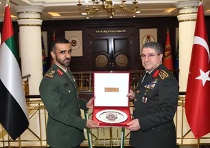 Genelkurmay Başkanı BAE Kara Kuvvetleri Komuıtanı ile görüştü!