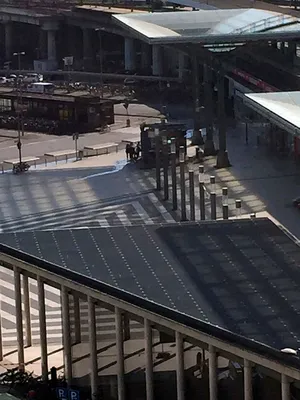 Köln merkez tren istasyonunda rehine krizi! - 1