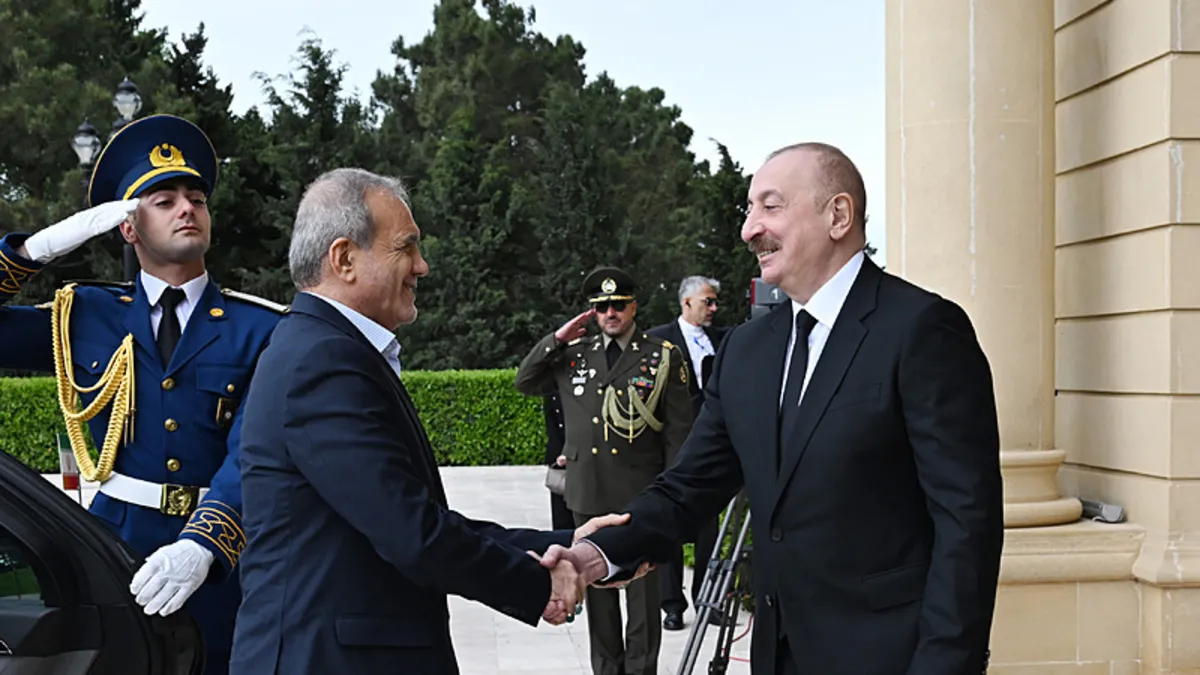 Azerbaycan ile İran arasında mutabakat zaptları imzalandı