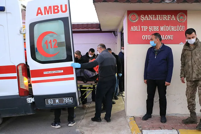 Son dakika: Akçakale Şanlıurfa hudut hattında 3 Mehmetçik şehit oldu