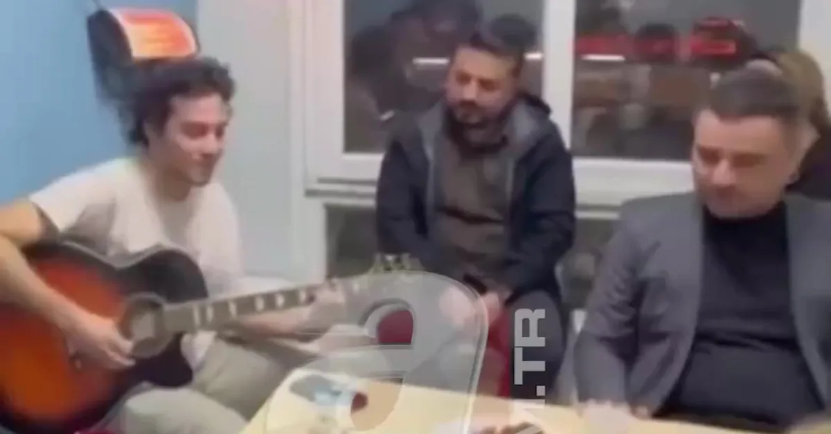 "Hiçbir şey olmamış gibi gülüp eğleniyor"