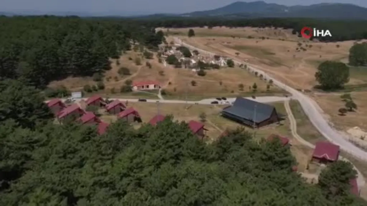 Uludağ'ın güney yamaçlarındaki yayla misafirlerine unutulmaz deneyimler yaşatıyor