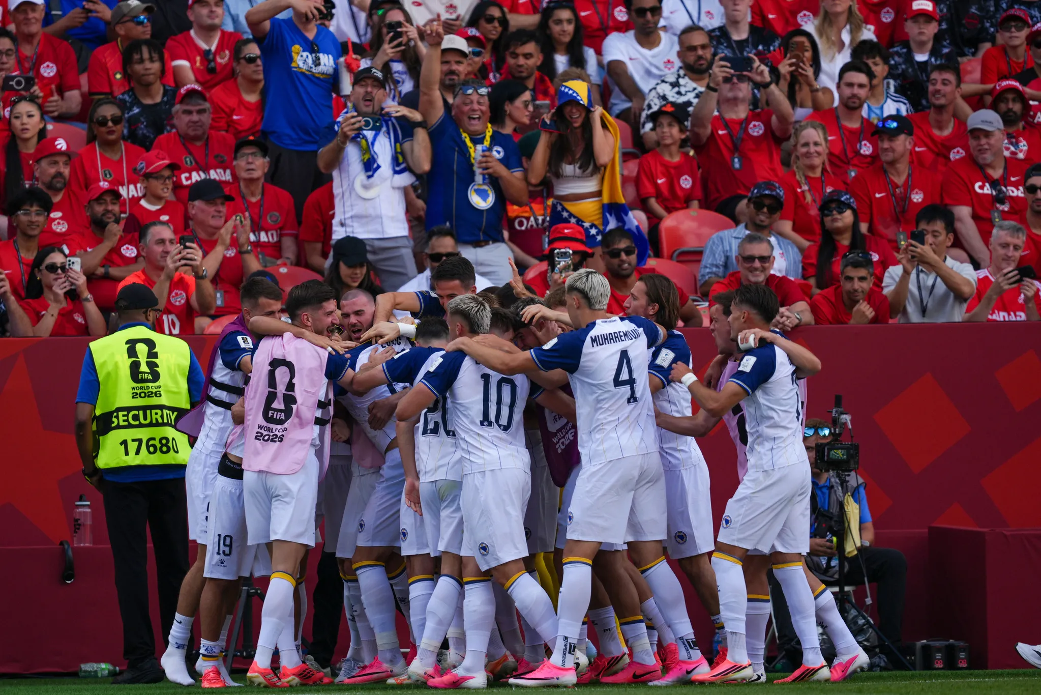 Toronto'da puanlar paylaşıldı! Kanada ile Bosna Hersek berabere kaldı