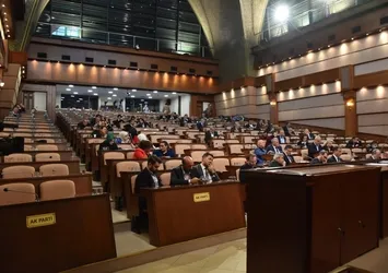 İYİ Partili Ali Kıdık'tan algı operasyonu: İmamoğlu'na laf söyleyemedi cenazeye katılan AK Partilileri hedef aldı