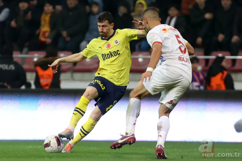 Yıldız isim Fenerbahçe'den ayrılıyor! İşte yeni takımı 13