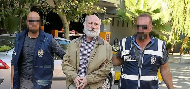 Tuğamiral İrfan Arabacı tutuklandı