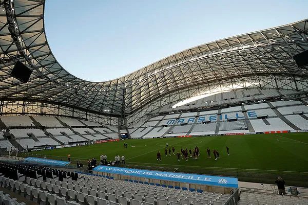 Marsilya Galatasaray maçı şifreli mi şifresiz mi? Marsilya GS hangi kanalda yayınlanacak?