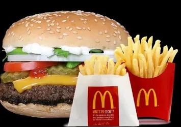 McDonald's et yerine hayvansal yağ kullanıyor