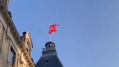 Türkiye’ye bayraklı destek