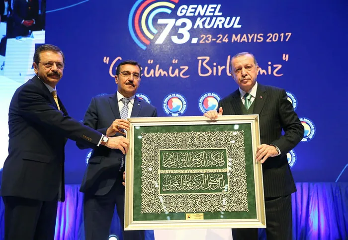 Erdoğan'a TOBB Genel Kurulu'nda çok anlamlı hediye - 1
