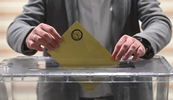 ak-parti-myk-toplantisinda-ne-mesaj-verildi-baskan-erdogan-chpnin-kazandigi-il-ve-ilceleri-masaya-yatiracagiz-1712086533670.jpg AK Parti MYK toplantısında ne mesaj verildi? Başkan Erdoğan: CHP'nin kazandığı il ve ilçeleri masaya yatıracağız - 2