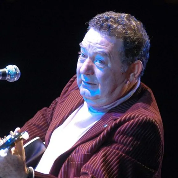 Kayahan’ın köşkü satışa çıkarıldı! Dudak uçuklatan rakam...