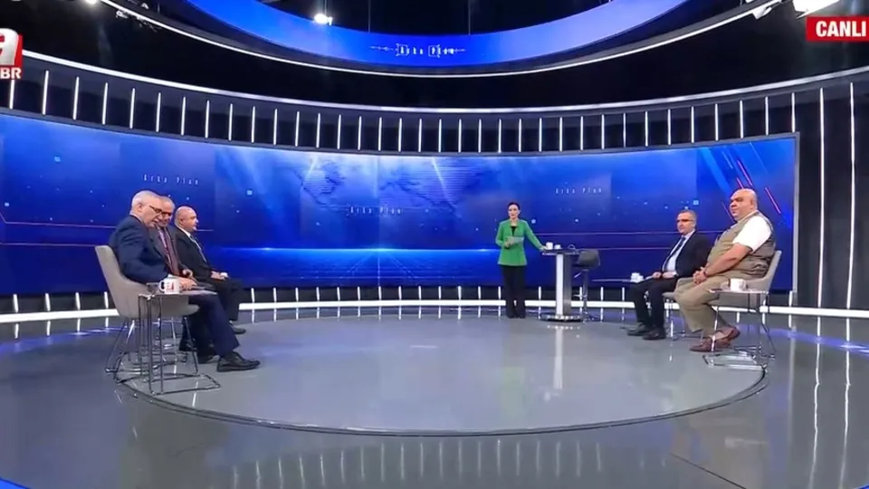 Zamanla yarış! İzmir alev kapanında!