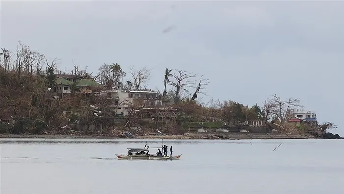 Son dakika: Filipinler'de Rai Tayfunu'nda ölenlerin sayısı 400'ü aştı - 1