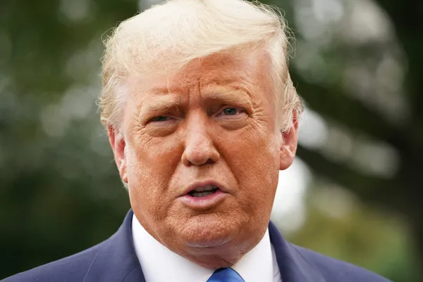 Trump meydan okudu: Baskının belgeleri hemen açıklayın! FBI ajanları için "kasa hırsızları" dedi