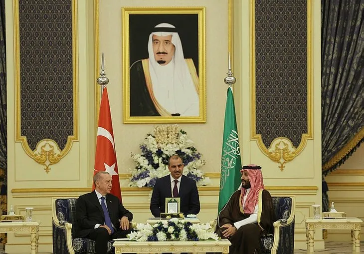 Başkan Recep Tayyip Erdoğan Suudi Arabistan’da böyle karşılandı! İşte o kareler...