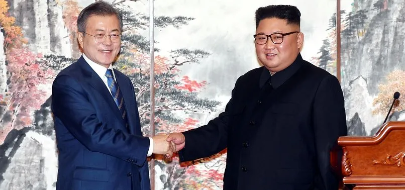 Kim Jong Un ve Moon Jae-in'den tarihi zirve: Bir füze fırlatma rampası sökülüyor