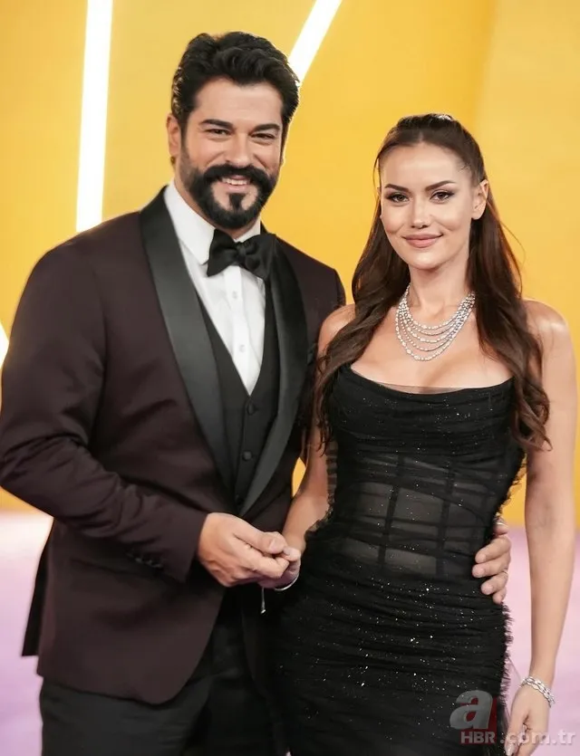 Rusya'ya giden Burak Özçivit'in erkek hayranından "kıskançlık" itirafı! 5