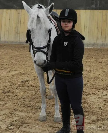 Yeşilçam yıldızı Cüneyt Arkın vefat etti! Set kazalarında aldığı yaralarını paylaşmıştı | 'Halkıma helal olsun' 11